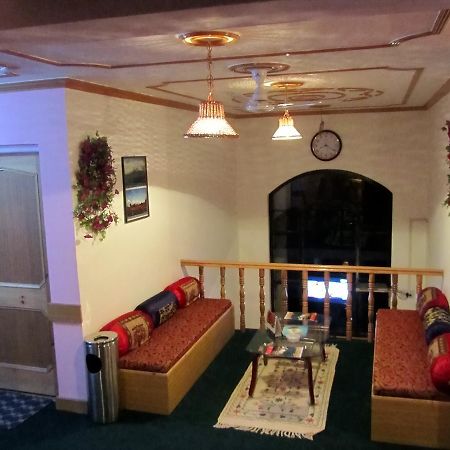 Royal Star Inn Srīnagar Exteriör bild