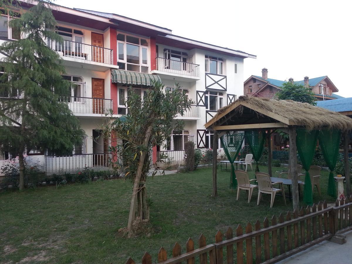 Royal Star Inn Srīnagar Exteriör bild