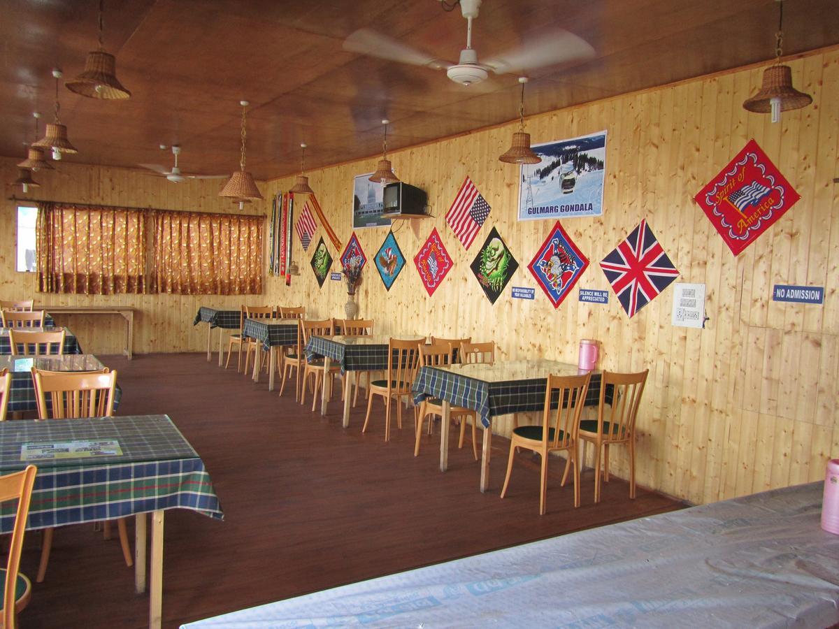 Royal Star Inn Srīnagar Exteriör bild