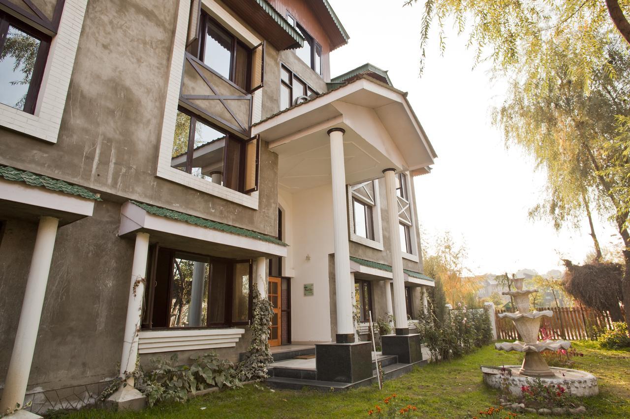 Royal Star Inn Srīnagar Exteriör bild